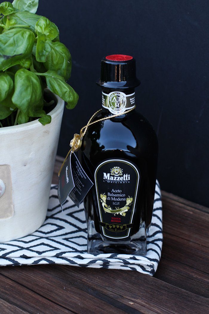 Erdbeer-Karamell Grießtöpfchen mit Mazzetti l'originale 2 Caprese Burger und Karamell Grießtöpfchen mit Mazzetti l'originale