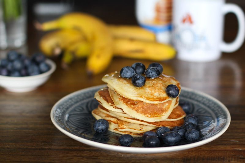 Eiweiß Pancakes Rezept - Pfannkuchen mit Eiweißpulver / Whey für einen sportlichen Start in den Tag