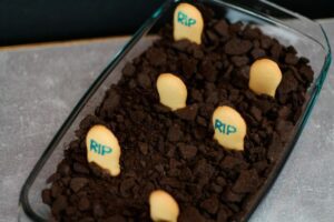 Halloween Nachspeise - Friedhof Mousse au Chocolat