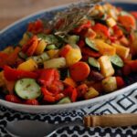 Ofengemüse Vegetarisch mit verschiedenen Rüben, Zucchini und Paprika