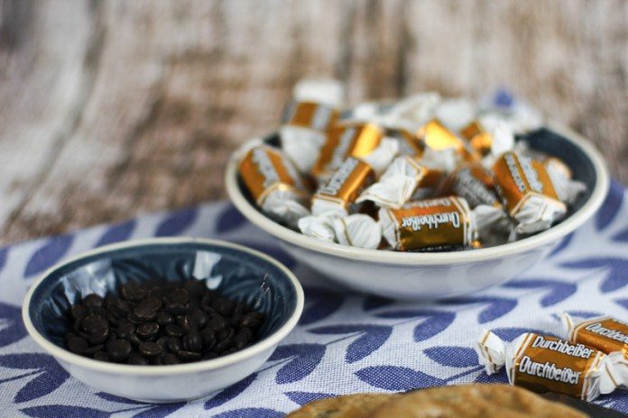 Karamel Kekse mit Schokolade selbermachen 3 Karamel & Schokoladen Cookies Rezept