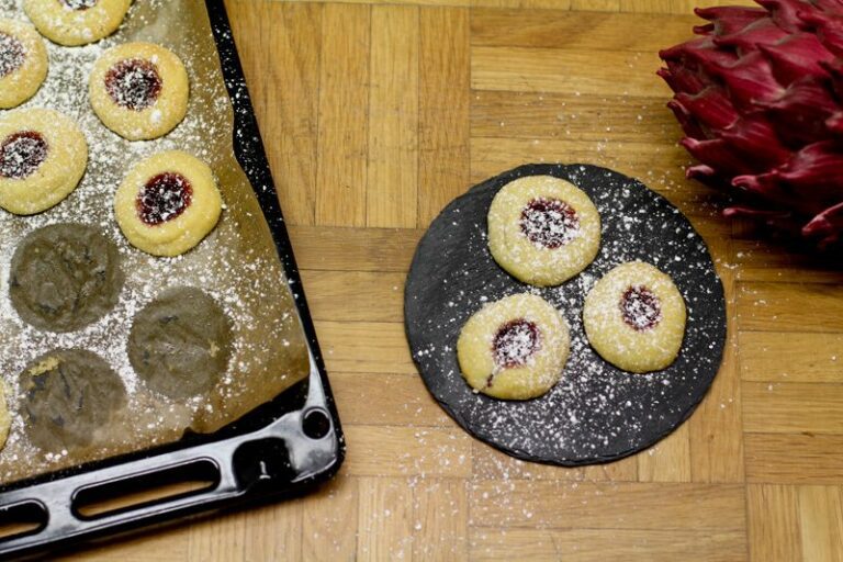 Rezept Engelsaugen Plätzchen mit Marmelade &amp;quot;Husarenkrapfen&amp;quot;