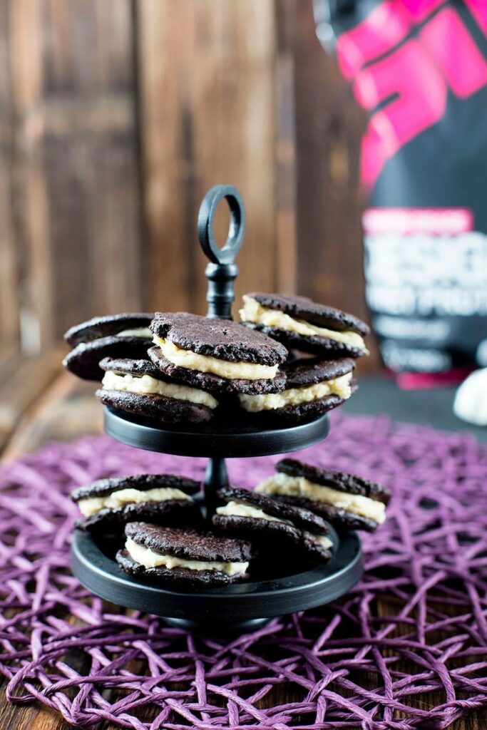 protein kekse cookies mit creme fuellung eiweisspulver