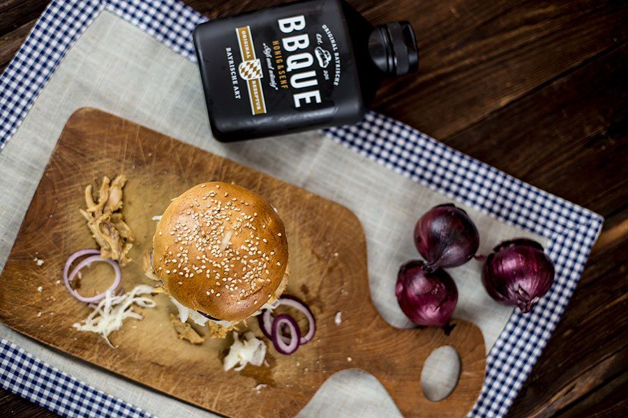 Pulled Chicken Burger Rezept mit Krautsalat 9 Pulled Chicken Burger Rezept mit Krautsalat