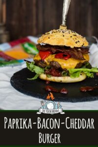 Paprika-Bacon Kerrygold Cheddar Burger Rezept