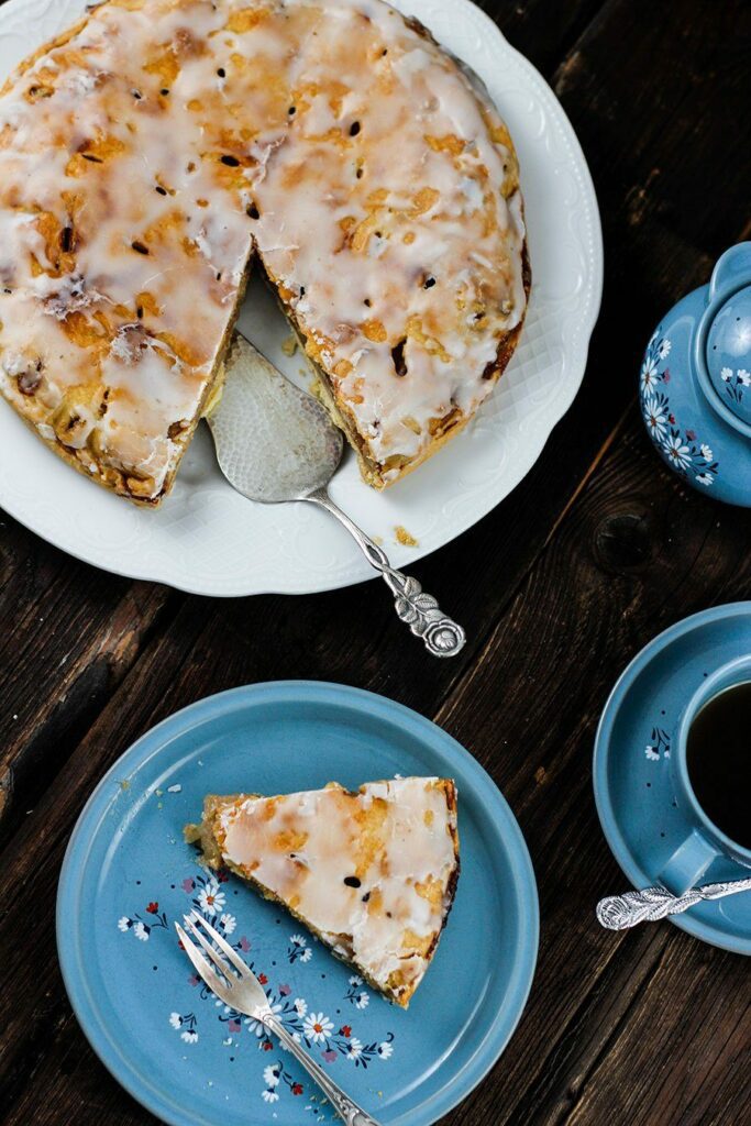 Saftiger Apfelkuchen mit Glasur wie von Oma 6 Dänischer Apfelkuchen
