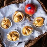 Gedrehte Apfel Muffins Rezept mit Honig & Walnüssen - Jazz Äpfel