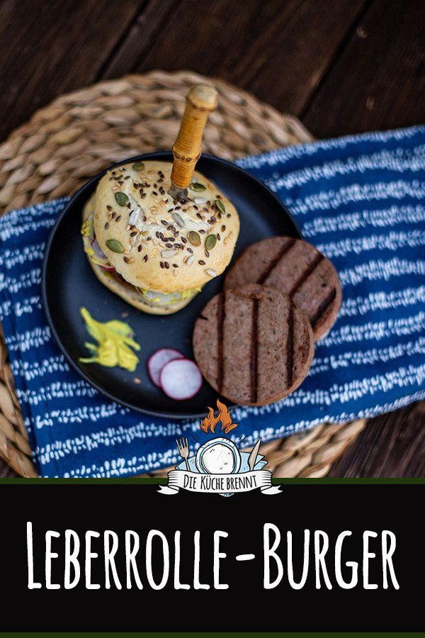 Gegrillte Leberrolle mit Zwiebeln und Radieschen - der etwas andere Burger 6 Gegrillte Leberrolle - Leberwurst grillen - der etwas andere Burger