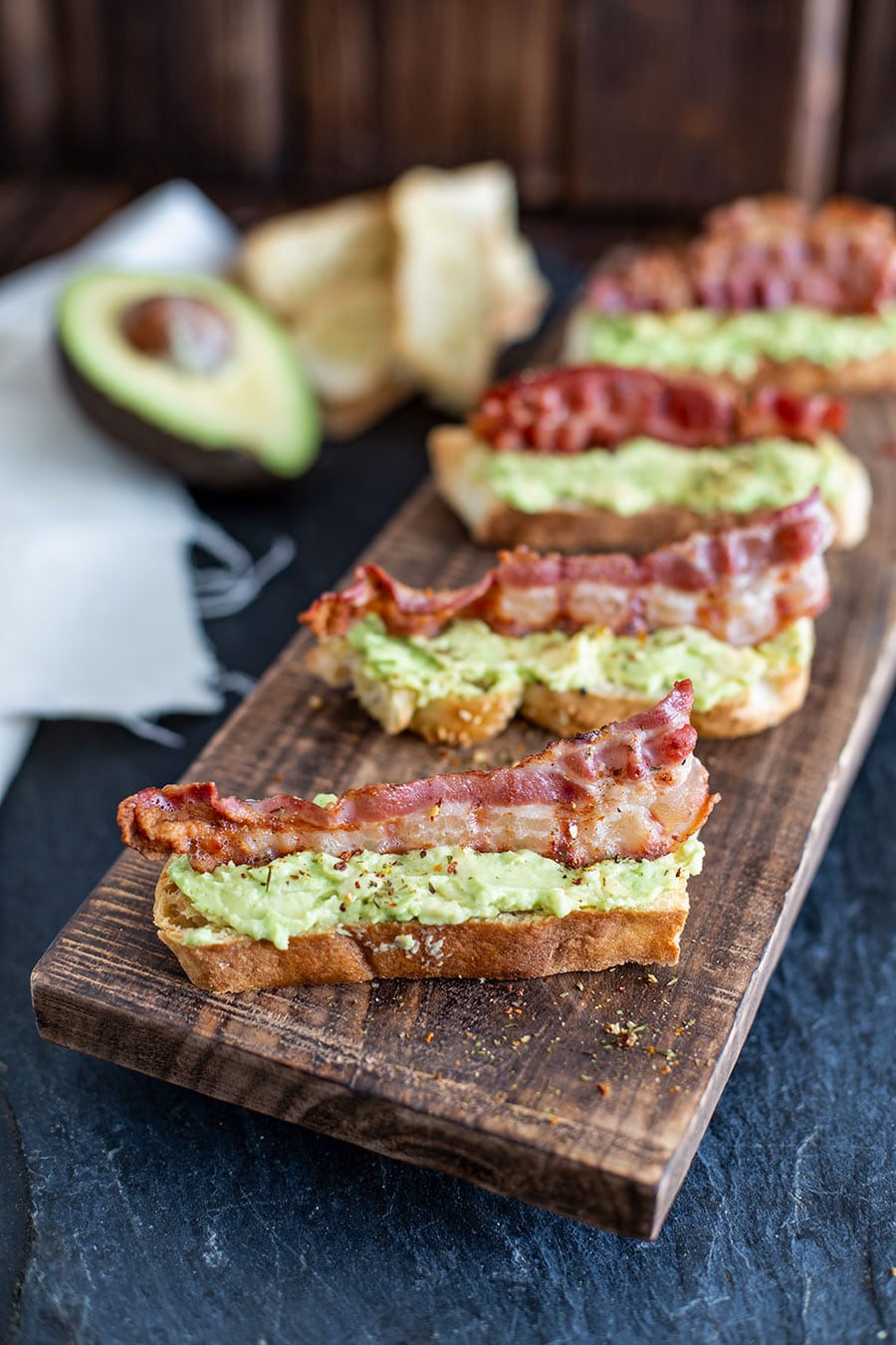 Fingerfood - Avocado Bacon Mini Baguettes