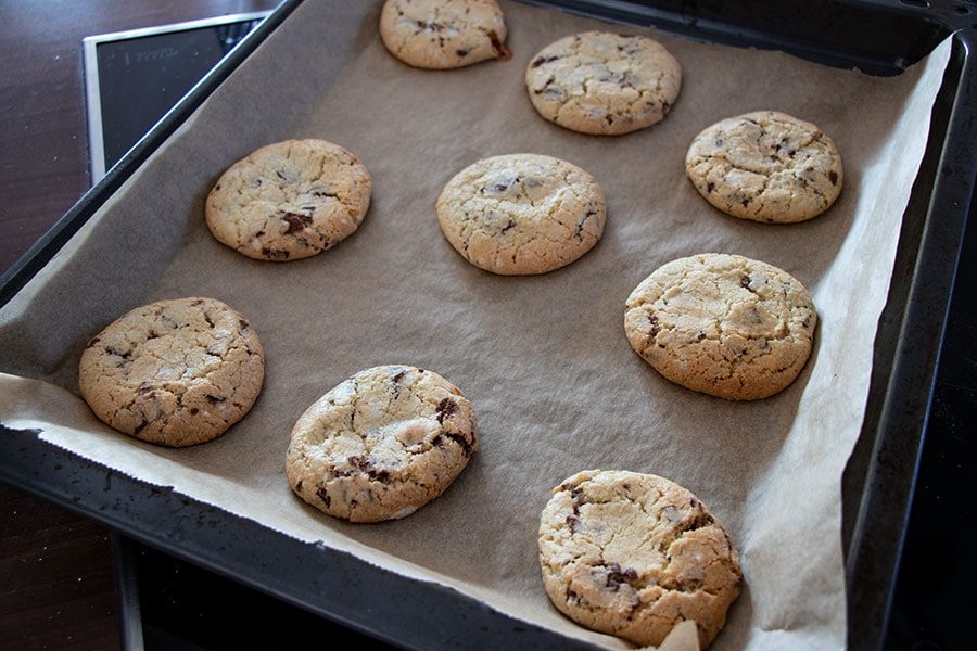 American Cookies Rezept mit Schokolade - fast wie bei Subways - Die ...