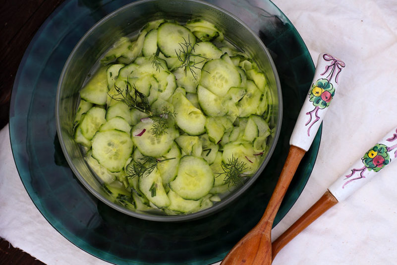 Gurkensalat Rezept mit Dill Dressing / Sauce Die Küche brennt