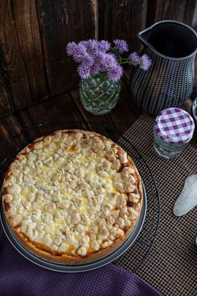 Käsekuchen Schichtkäse Rezept mit Marmeladenschicht