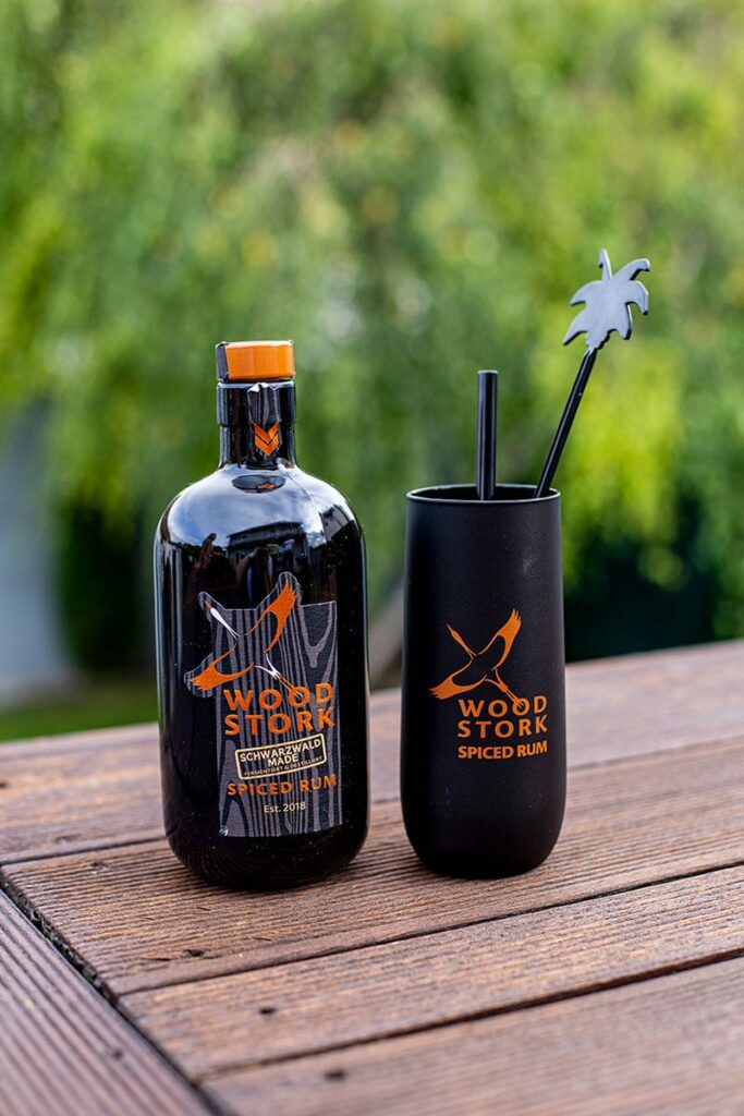 Sommercocktail 2019 - Cuba Libre 2.0 Rezept mit dem Wood Stork Spiced Rum 19 Cuba Libre 2.0 mit dem Wood Stork Spiced Rum