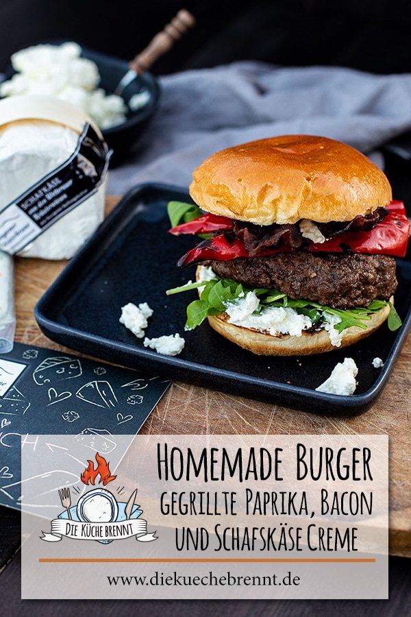 Burger Rezept mit Schafskäse Creme 10 Rindfleisch Burger Rezept mit gegrillter Paprika, Bacon und Schafskäse Creme der Käsescheune