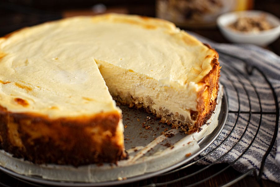 Saftiger Käsekuchen mit Müsliboden - Ruck-Zuck Rezept