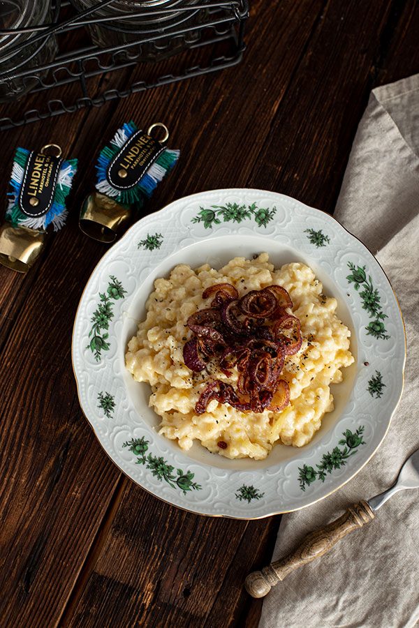 Käsespätzle Rezept mit Röstzwiebeln à la Jürgen Wagenblast 8 Allgäuer Käsespätzli nach Wagenblast