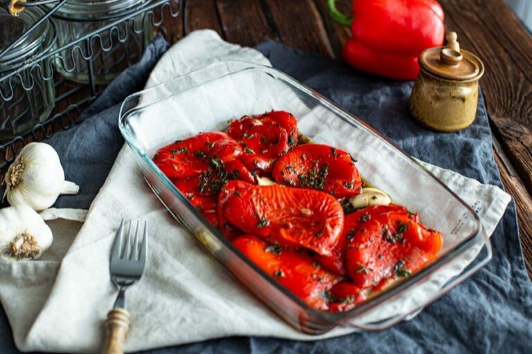 Gegrillte Paprika mit Knoblauch