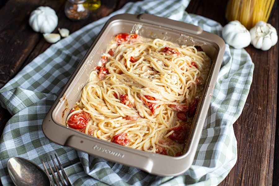 Baked Feta Pasta Rezept - Gebackener Schafskäse aus dem Ofen
