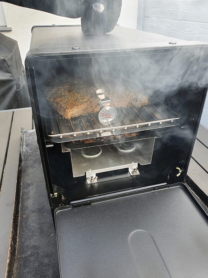 Pastrami Rezept im Smoker - einfach mal selber machen 28 Meateor Räucherofen im Einsatz