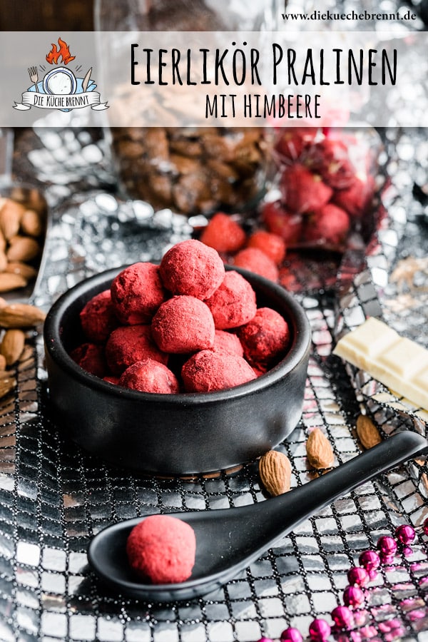 Eierlikör Pralinen Rezept mit Himbeere und Schokolade 6 Selbstgemachte Pralinen mit Eierlikör