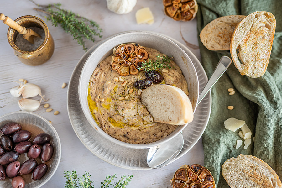 Gebackener Ricotta Dip mit Knoblauch 1 Gerösteter Knoblauch Ricotta Dip